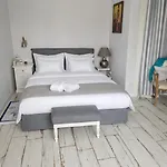 Toskania Light & Spacious Family With Parking By Lion דירה *