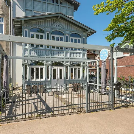 Toskania Light & Spacious Family With Parking By Lion * Sopot