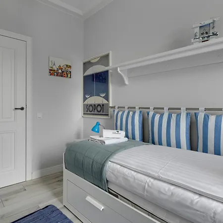 Toskania Light & Spacious Family With Parking By Lion Апартаменты